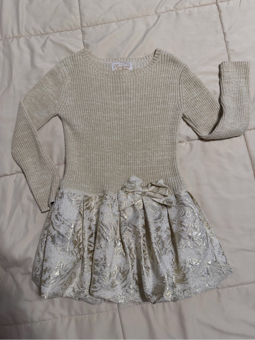 Heirlooms by Polly Flinders Gold Holiday Dress Girls Size 4T Sparkle Party Dress